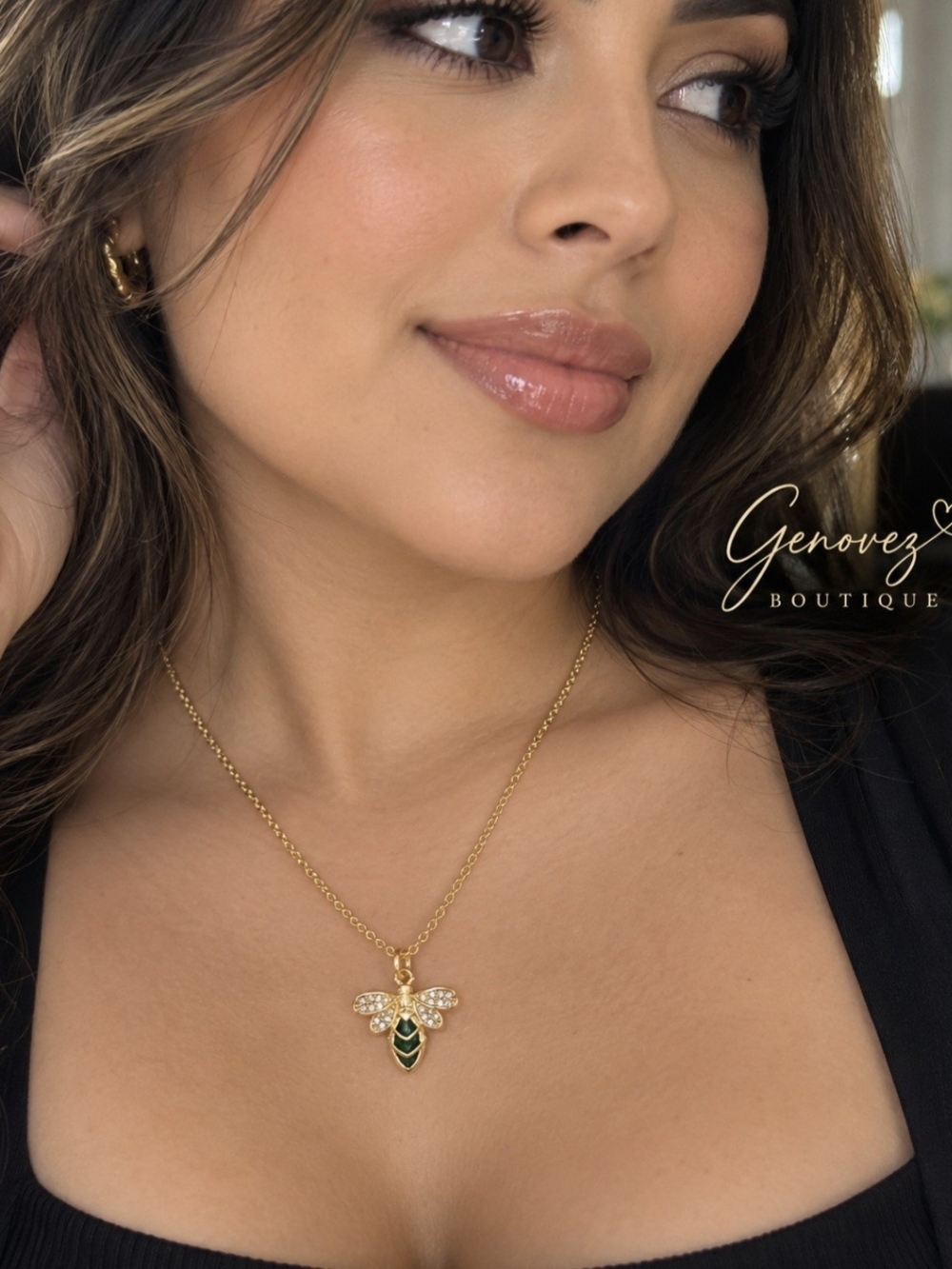 14k Gold Plated Bee Pendant 18 In Necklace with Green Enamel